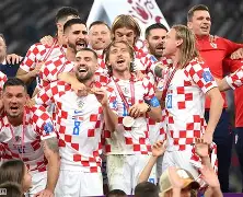 包含多特蒙德主场大捷，球员赛后激动庆祝胜利，我的一种信息.的词条