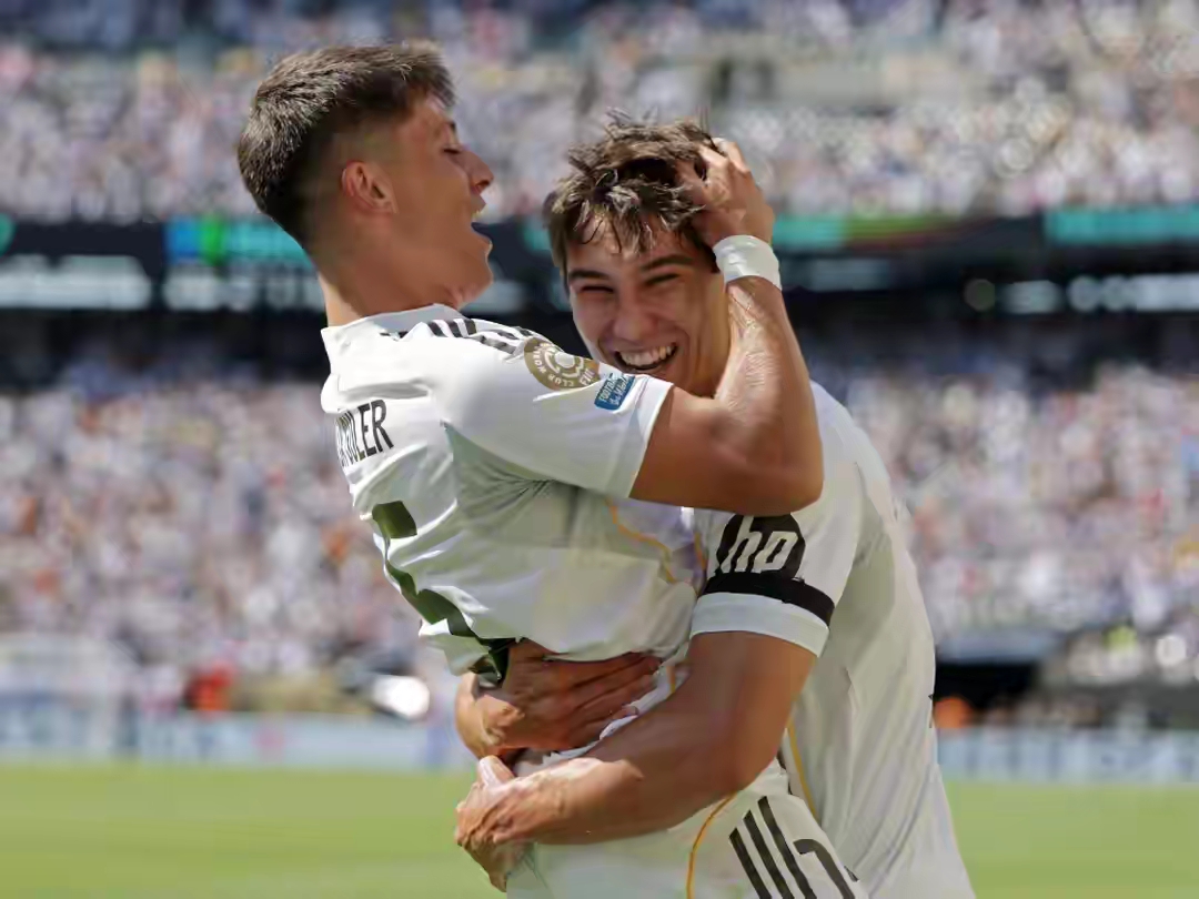 皇家马德里围绕欧超杯篮板制胜转会期武汉三镇备战全明星赛，德罗巴在掘金比赛中爆冷看傻球迷的简单介绍