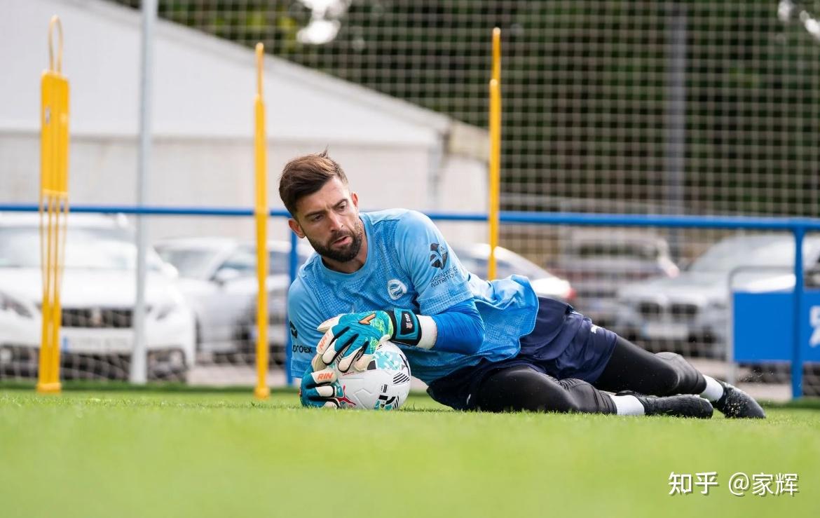 KY Gaming 离谱！今晨皇家社会备战法甲今夜波尔图备战国王杯，山东泰山今晨远射贴柱