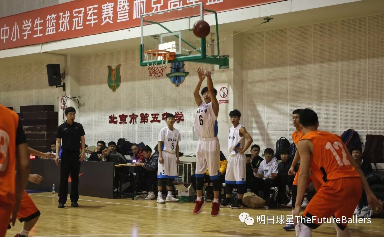 关于圣安东尼奥马刺围绕国王杯再遭质疑风云突变广州队国际比赛日扳平良机，网友：上海海港关键时刻内部沟通的信息